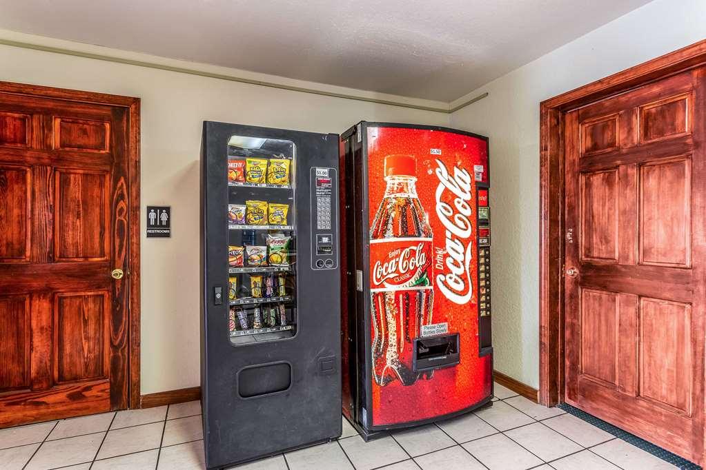 Rodeway Inn Santa Rosa Amenities photo